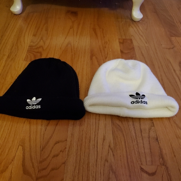 Adidas Beanies - Picture 1 of 12